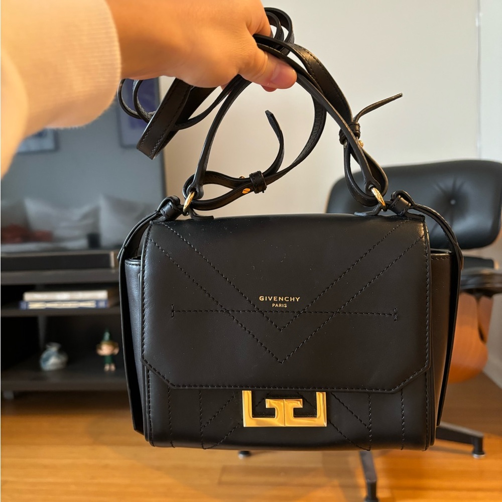GIVENCHY DONNA Eden mini shoulder bag in smooth leather